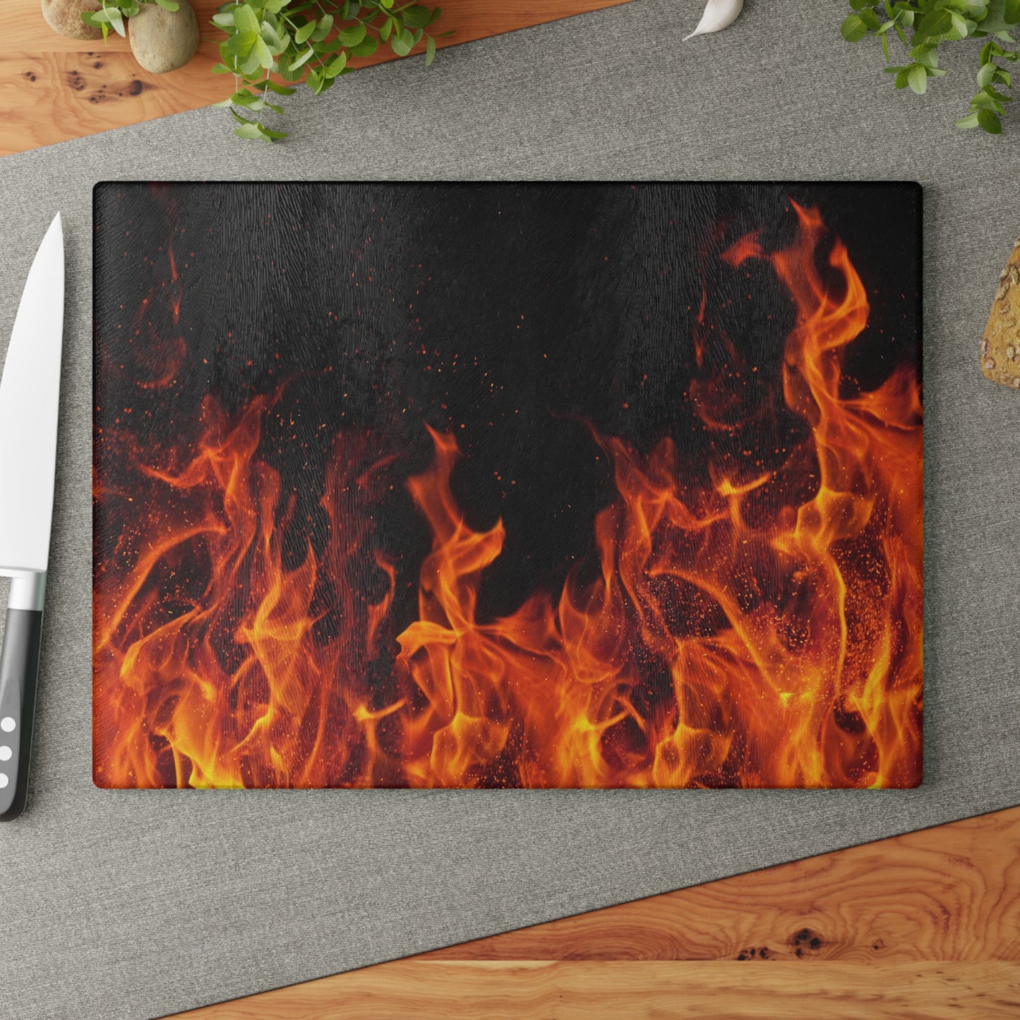 Fire-Patterned Glass Cutting Board – Heat Up Your Kitchen with Style