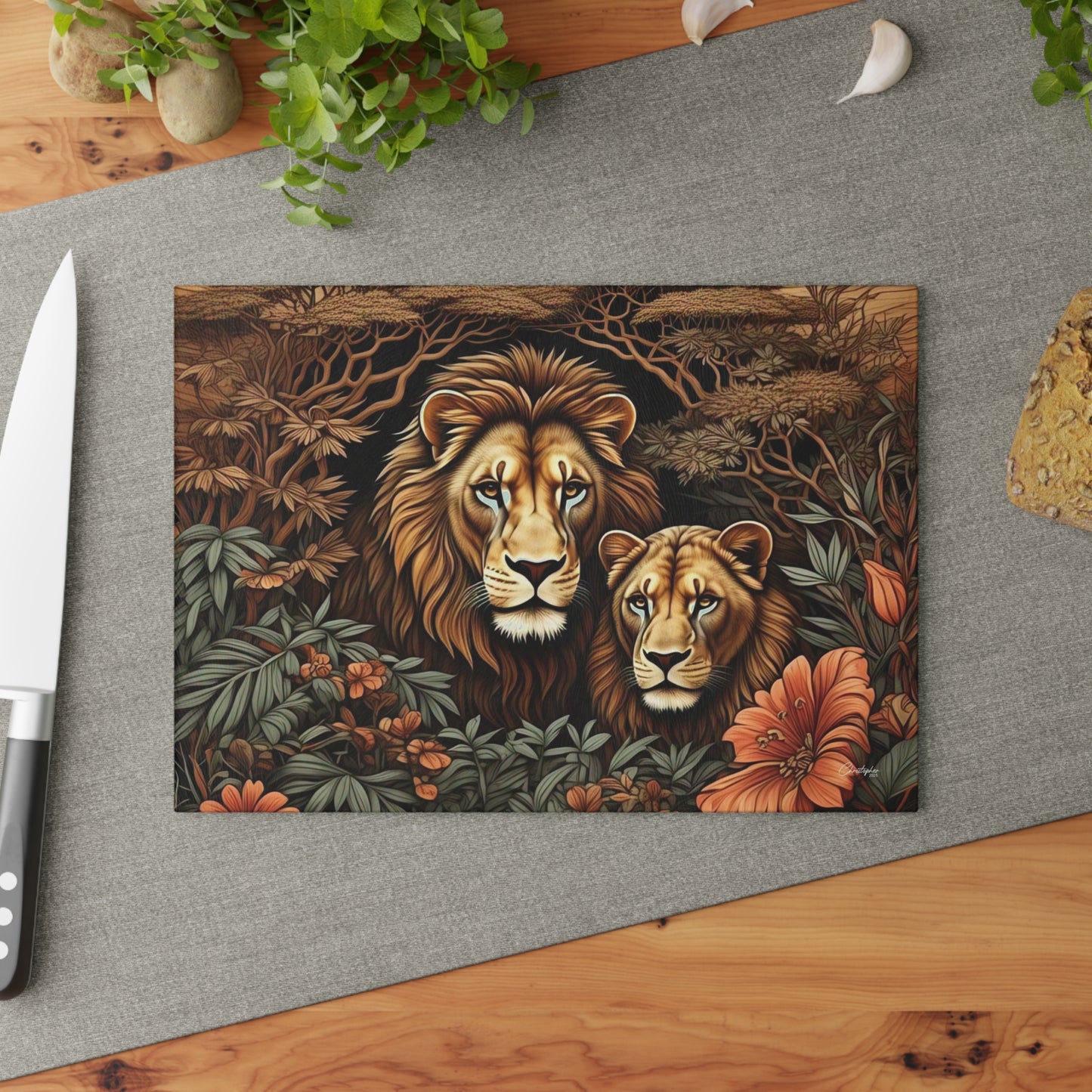 Wildlife-Themed Glass Cutting Board, Nature Lover Gift, Kitchen Decor, Animal Lover's Home Accents, Unique Housewarming Present