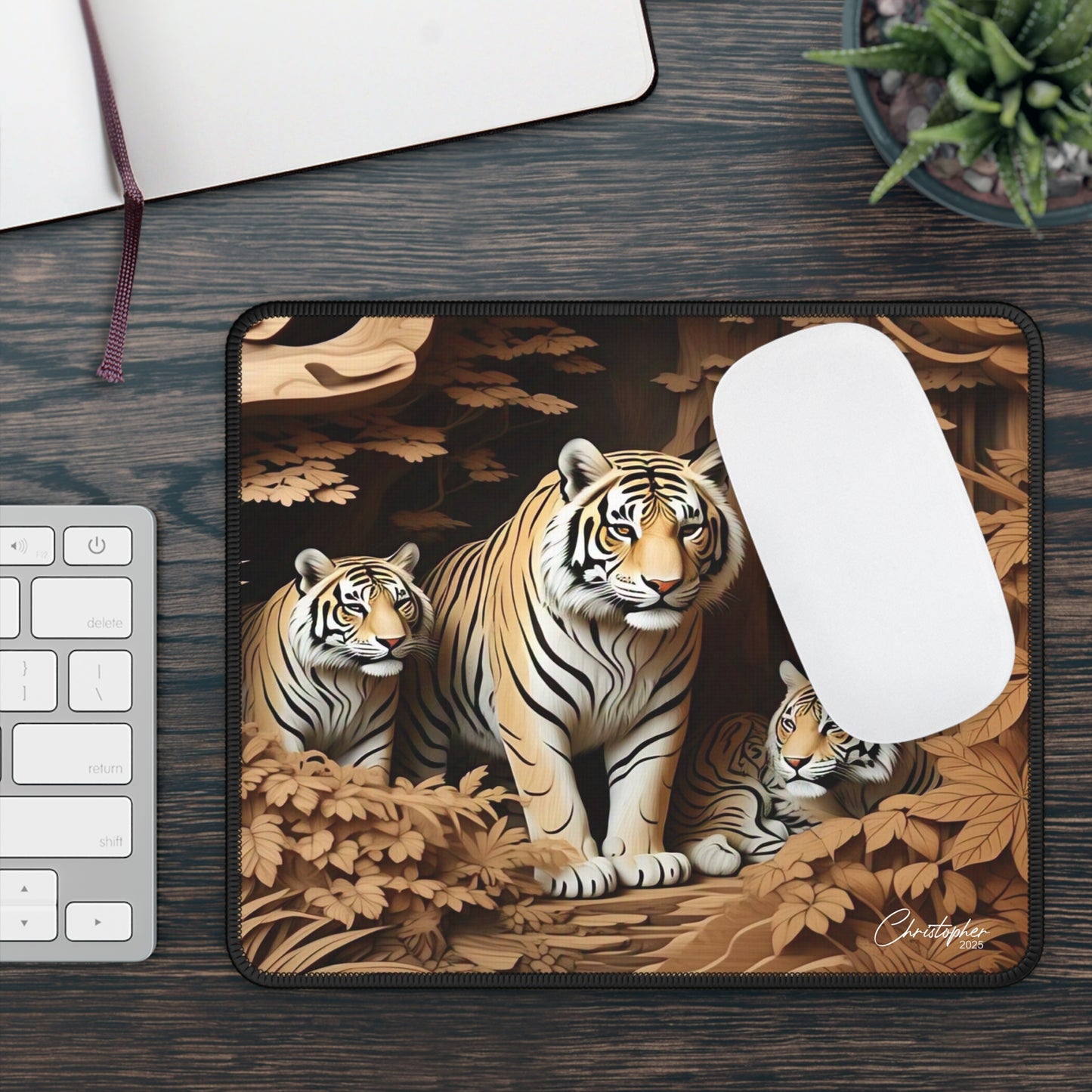 Wildlife-Themed Gaming Mouse Pad, Tiger Art Desk Accessory, Perfect Gift for Gamers, Unique Office Decor, Animal Lover's Stationery